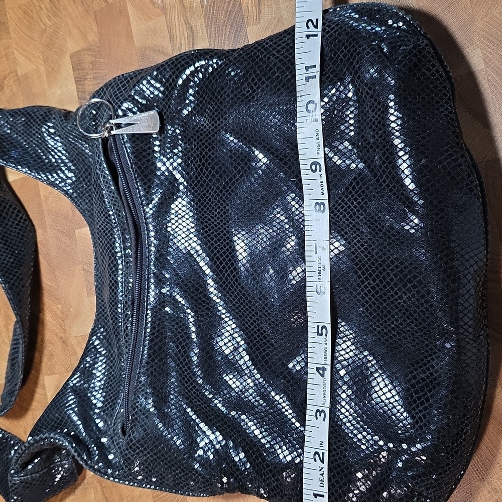 Liza Ganz Crossbody Bag - Picture 4 of 9